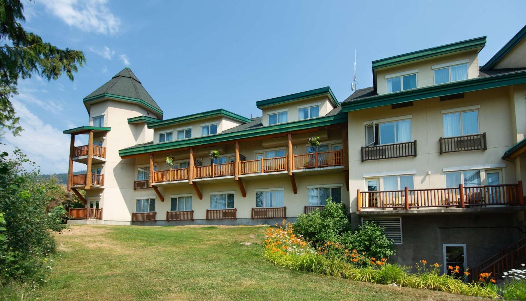 Coast Hillcrest Hotel Revelstoke Εξωτερικό φωτογραφία